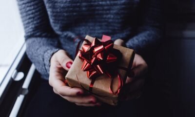 6 Gift Ideas to Surprise That Special Someone