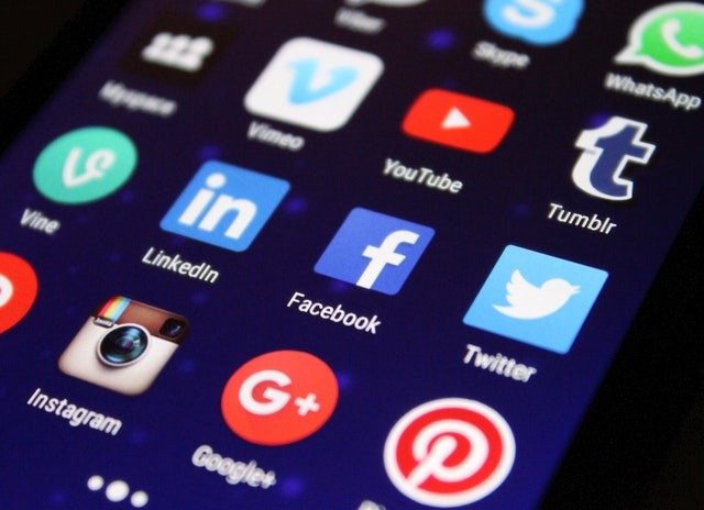 Social Media Marketing Hacks - b2b businesses