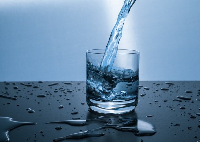 Tips To Aging Naturally and Gracefully