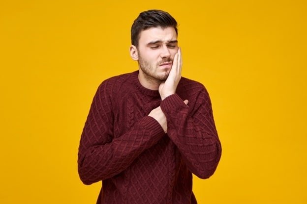 6 Serious Reason for Toothache - It's Not Always Cavities