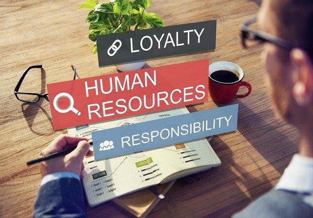 How to Build and Maintain Healthy Work Relationships With Your Employees