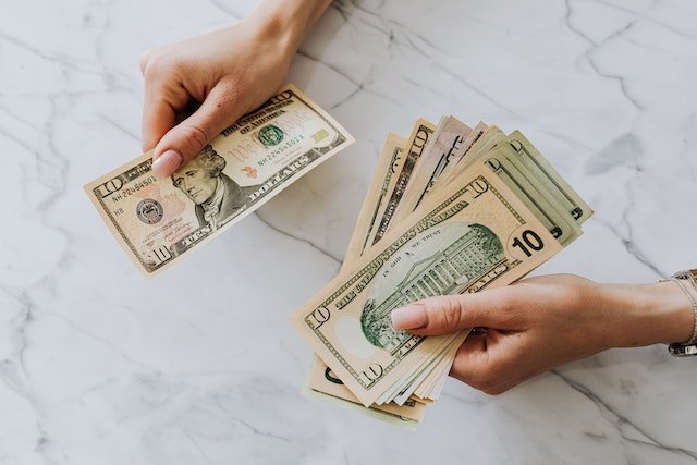 How to Get Cash Fast When You Have No Credit Card