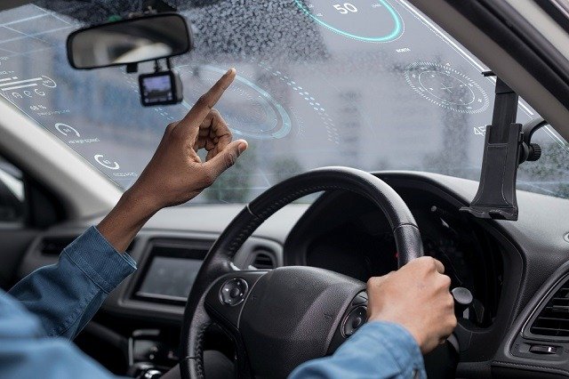 Latest Car Trends Interactive Windshields