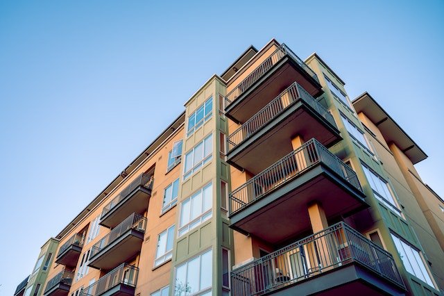 How To Save Money While Living Off-Campus