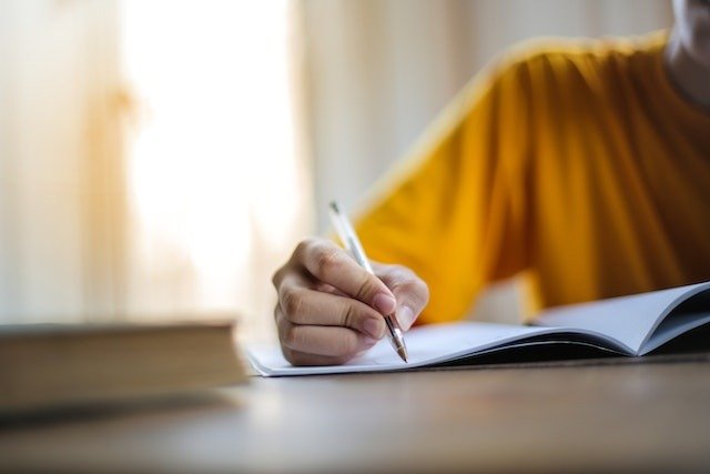 writing challenges that foreign graduate students face