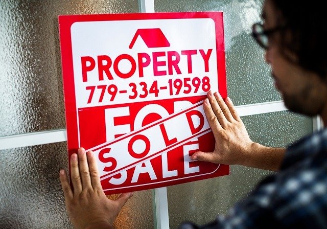 5 Practical Tips to Help You Decide Between Renting and Buying a Home