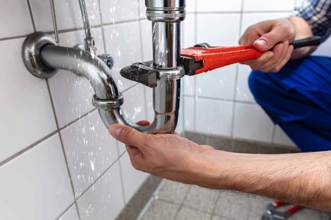 Hire Plumbing Services in the UK