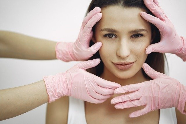 Choose Your Cosmetic Plastic Surgeon