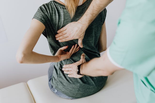 Non-Invasive Pain Relief Techniques That Do Work - Featured