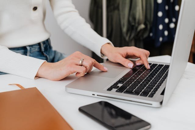 Custom Cover Letter Generator