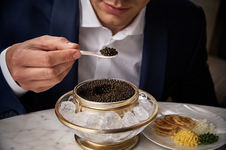 Taste Caviar Like a Food Expert