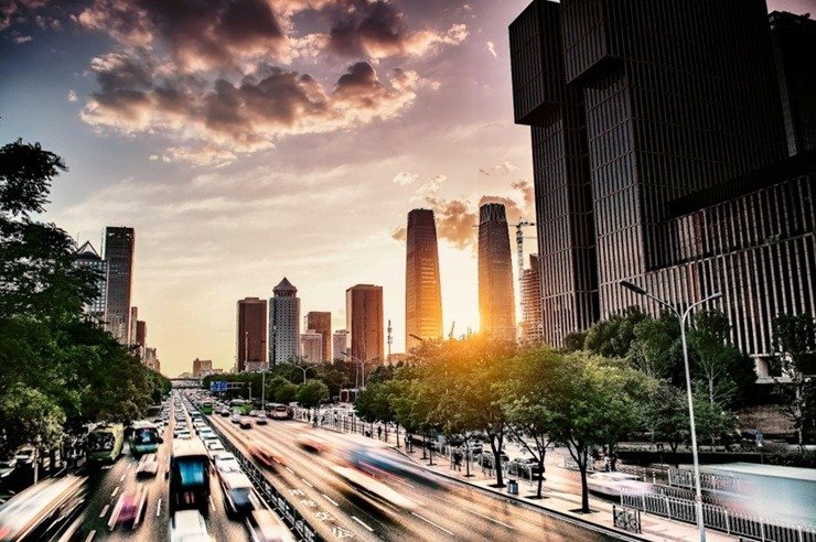 navigating dense urban traffic corridors